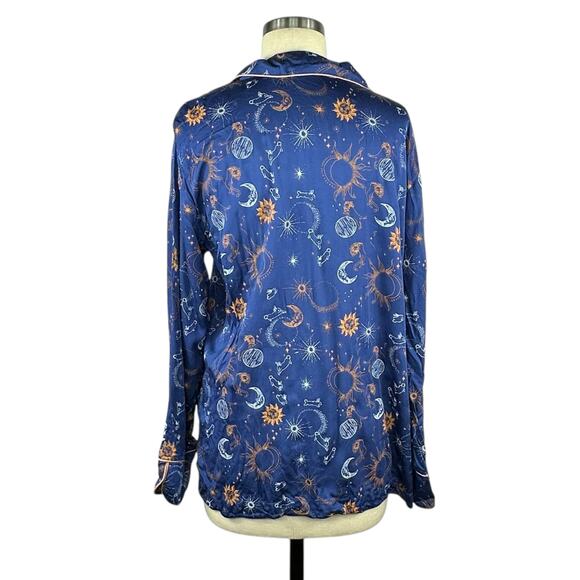 ROLLER RABBIT Magic Hour Blue Galaxy Moon Pajama Sleep Top Women's Size Medium - Picture 3 of 7